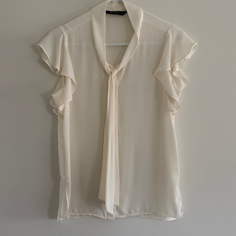 Zara Cream Ruffle Sleeve Blouse
